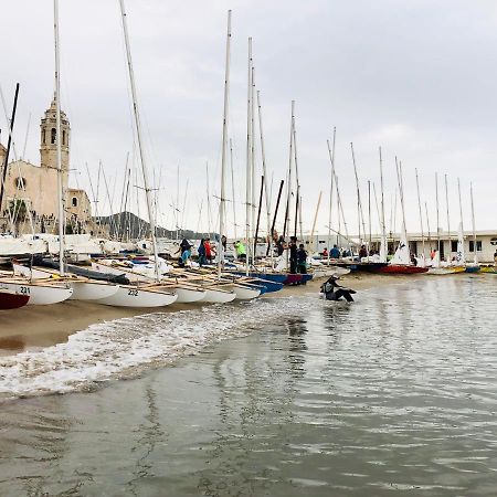Love Sitges & Beach מראה חיצוני תמונה