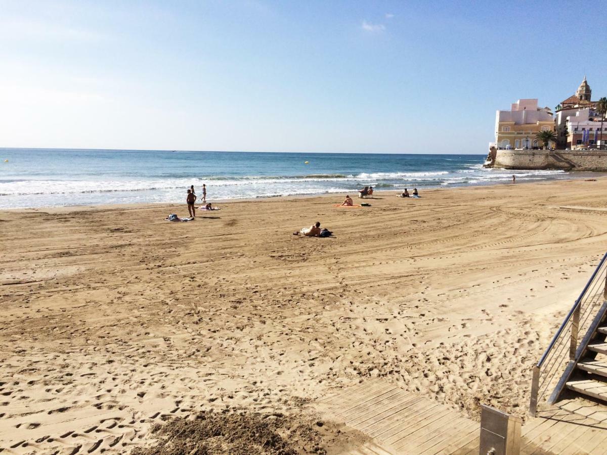 Love Sitges & Beach מראה חיצוני תמונה